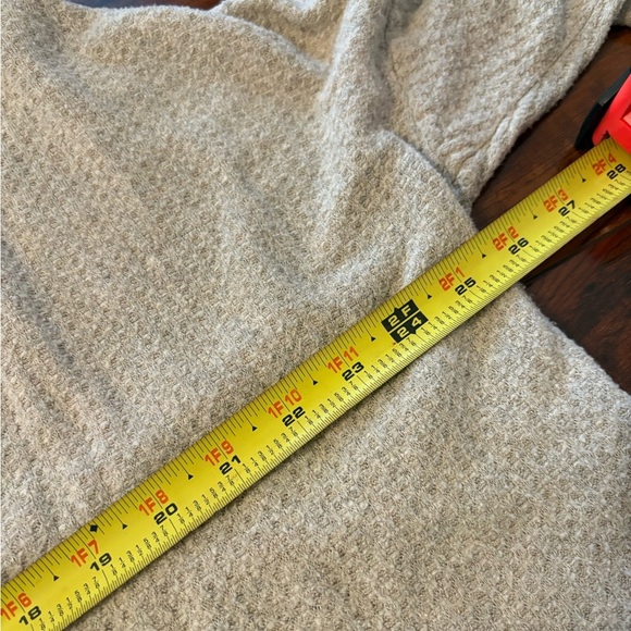 Urban outfitters Out from Under Slouchy Thermal Shirt Waffle beige Knit small - Picture 14 of 16